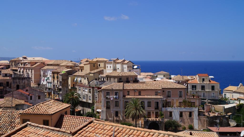 B&B Il Vicolo Di Pizzo المظهر الخارجي الصورة